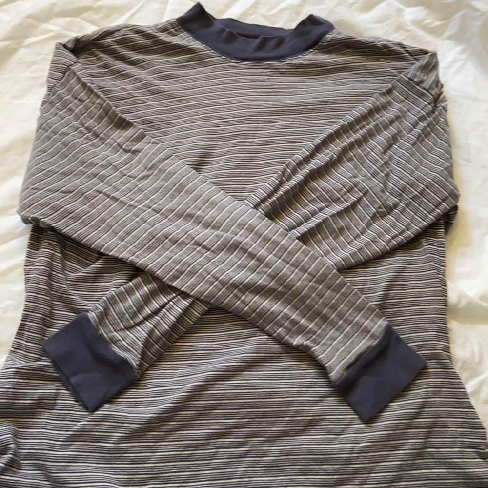 Blue and white stripped long sleeve turtleneck